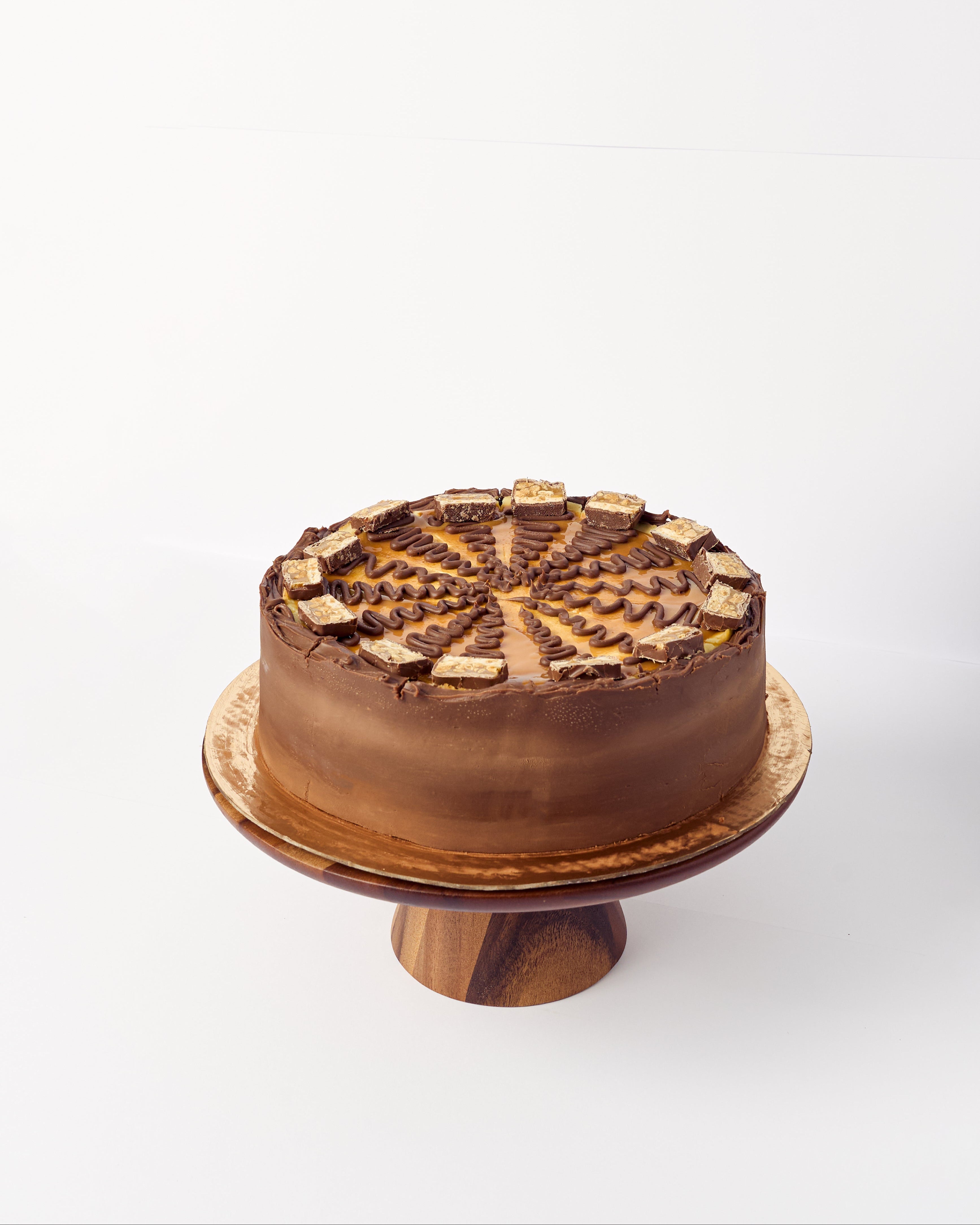 Hele taart | Snickers Brownie Cheesecake